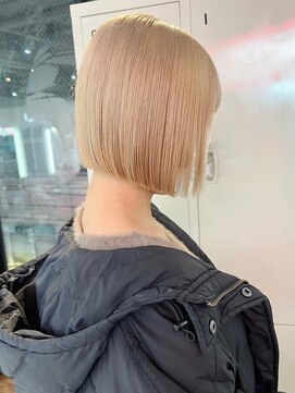 デート 下北沢(DATE) ダブルカラーブロンドベージュカラーケアブリーチハイトーン韓国