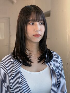 アルジャーノン グリーン(ALGERNON GREEN) レイヤーカット/顔まわりレイヤー