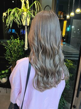 リノショアーズ 日本大通り店(RINOSHORES) ロングレイヤーペールピンクベージュミルクティーピンク20代