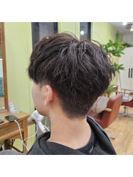 タスクヘアー(task hair) ナチュラルエアリーマッシュツーブロック刈り上げショート