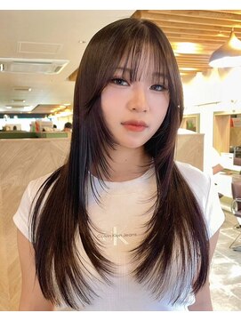 シビバイレボ(CIBI by revo) セミディ/ナチュラルレイヤーカット/フェイスレイヤー[船橋]