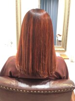 ヘアー グリーン(hair green)&nbsp;30代40代50代/ハイライトロング/赤系ハイライト