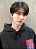 黒髪×清潔感センターパート