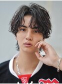 韓国黒髪波巻きフェザーショートコンマバングセンターパート