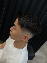 イントロバイフィーネ 渋谷(INTRO . by Fi-Ne)&nbsp;ウェーブアップ/スキンフェード