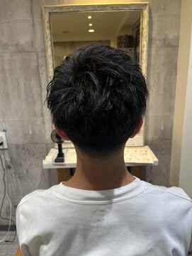 パダ(PADA) ツーブロックマッシュ