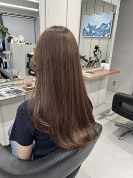 バルベストーキョーサウス(BARBES TOKYO SOUTH) ブリーチなしで作る寒色ベージュカラー【清板】