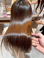 メルク ユニ(merc.uni)&nbsp;縮毛矯正/髪質改善/ストレートロング/艶髪/つや感/フェミニン