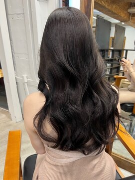 艶感たっぷり◎ダークブラウン