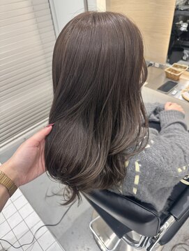 ヘアスペース リズム グリーン(Hair space Rizm green) アッシュベージュ