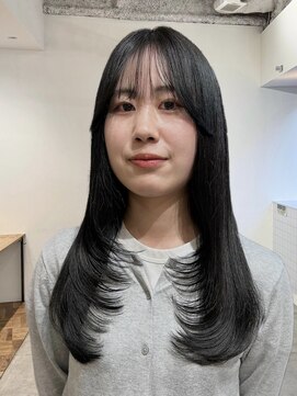 マルケ ドゥ マッシュ(MaruQuee de mashu) 動くたびに可愛いレイヤーカット