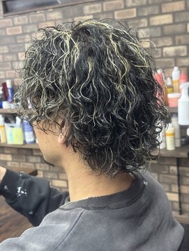 メゾンフォーメン トアロード(Maison for men TorRoad) ツイストスパイラルパーマ/波巻きスパイラルパーマ/サーフカール