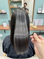 ロサ ブランシェ バイ エスト(Rosa Blanche by est) 髪質改善トリートメント