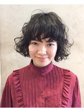 マルケ ドゥ マッシュ(MaruQuee de mashu) スタイリング簡単なデジタルパーマ