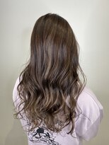 チェレ ロッソ 金剛店(Chere rosso)&nbsp;ナチュラルハイライト×ナチュラルウェーブ