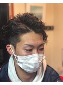 センターパートハードスパイラルショート