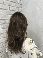 エクラート リラ 立川店(ECLART lilas.) ミルクティーベージュハイライトカラー【ケアブリーチ/立川】