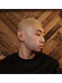<理容室><バーバー>坊主 金髪 スキンフェード