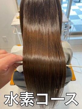 シャルマン 六町(CHARMANT) 大人かわいい髪質改善トリートメント小顔艶髪アッシュブラウン