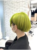 ライムグリーン×ショートボブ