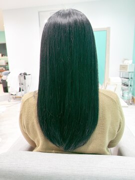 ユーフォリア(Euphoria.) 大人可愛いロングスタイル