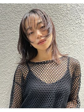 ヘアールーム プリズム(Hair room Prism) フェイスレイヤーウルフ