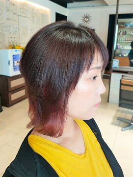 ヘアリゾート粋 ティガ 池袋店(tiga) ショートレイヤー/インナーカラー/ピンクオレンジ