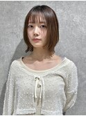 島田/くびれボブ レイヤーボブ ベージュ 外はね 前髪カット 人気