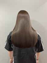 アウラ 近鉄八尾駅前店(Aura)&nbsp;カット×イルミナカラー×UPTOGLOSS髪質改善  近鉄八尾