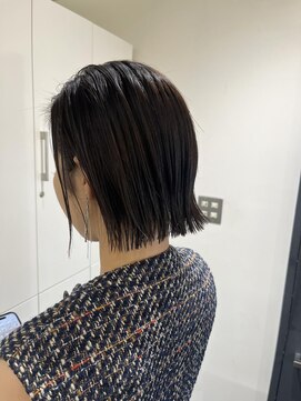 ベルタ バイ アルテフィーチェ(belta by artefice) ホリスティック縮毛矯正×切りっぱなしボブ