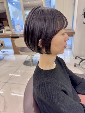 アッシュ 下北沢店(Ash) 黒髪でも大人かわいいショートボブ