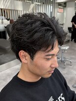 バイフィフス 原宿/表参道(by fifth)&nbsp;原宿フェザーパーマメンズパーマセンター分けウルフツーブロック