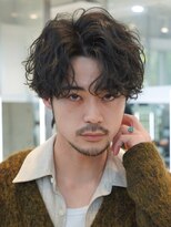 フィフス 渋谷(fifth)&nbsp;渋谷大人波巻きシャドウルーズパーマセンターパートビジネスヘア