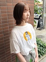 ヒントステーション(HINTSTATION)&nbsp;〈浅草美容室〉アプリコットベージュ/ミディアムレイヤー