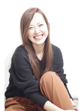 スフィーダ(SFIDA) キレイ系ロング×ＳＦＩＤＡ×ラベンダーアッシュ