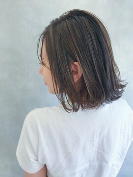 ムウ 難波(MOU) ハッシュカットフルバング似合わせカットレッドブラウン20代30代