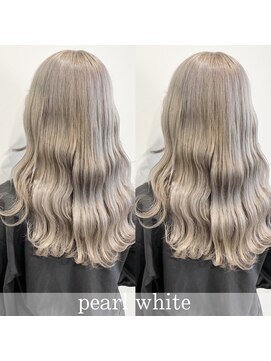 アライブ ハラジュク(ALIVE harajuku) ホワイトパール