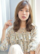 イリーブ(elieve)&nbsp;大人かわいいカーキベージュカラー【 AWARD受賞スタイル 】