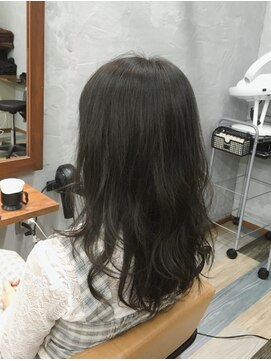 アジールヘア 池袋東口店(agir hair) セミロング×オリーブグレー