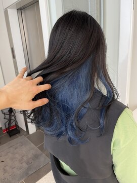 アライブ ハラジュク(ALIVE harajuku) くすみブルーのインナーカラーryota