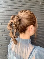 ユラギフロムユイマァル 水島店(YURAGI from YUIMARL)&nbsp;変形ポニーテール