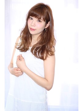 ソア 武蔵小杉(SOAR) ショコラアッシュとふんわりカールの小顔ヘルシースタイル