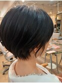 ショートボブ