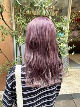 ネオリーブ チロル 横浜西口店(Neolive CiroL.) ピンクラベンダー　ハイトーン　ブリーチ