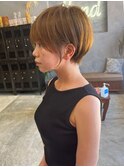 360°綺麗なシルエット!耳掛けくびれショート!