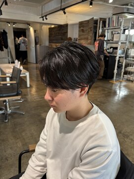 ザ オーダー(THE ORDER) センターパート/ニュアンスパーマ