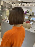 バッサリボブカット　成人式　縮毛　切りっぱなし　まとまるボブ