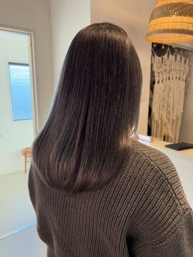 ココルアナ(coco luana) レイヤーカット/ラベンダーグレー/髪質改善/ケアブリーチ