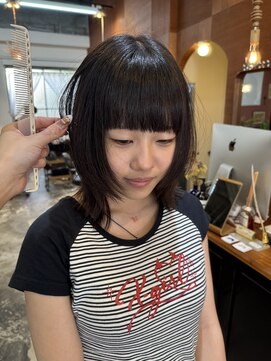 チャプター 問屋町(chapter) 透明感ケアカラー顔まわりウルフレイヤーカットミディアムヘア