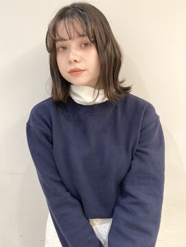 サーカス バイ ビュートリアム 青山(CIRCUS by BEAUTRIUM) 結べるボブ　外ハネボブ　ミディアムボブ　アレンジ　小顔　青山